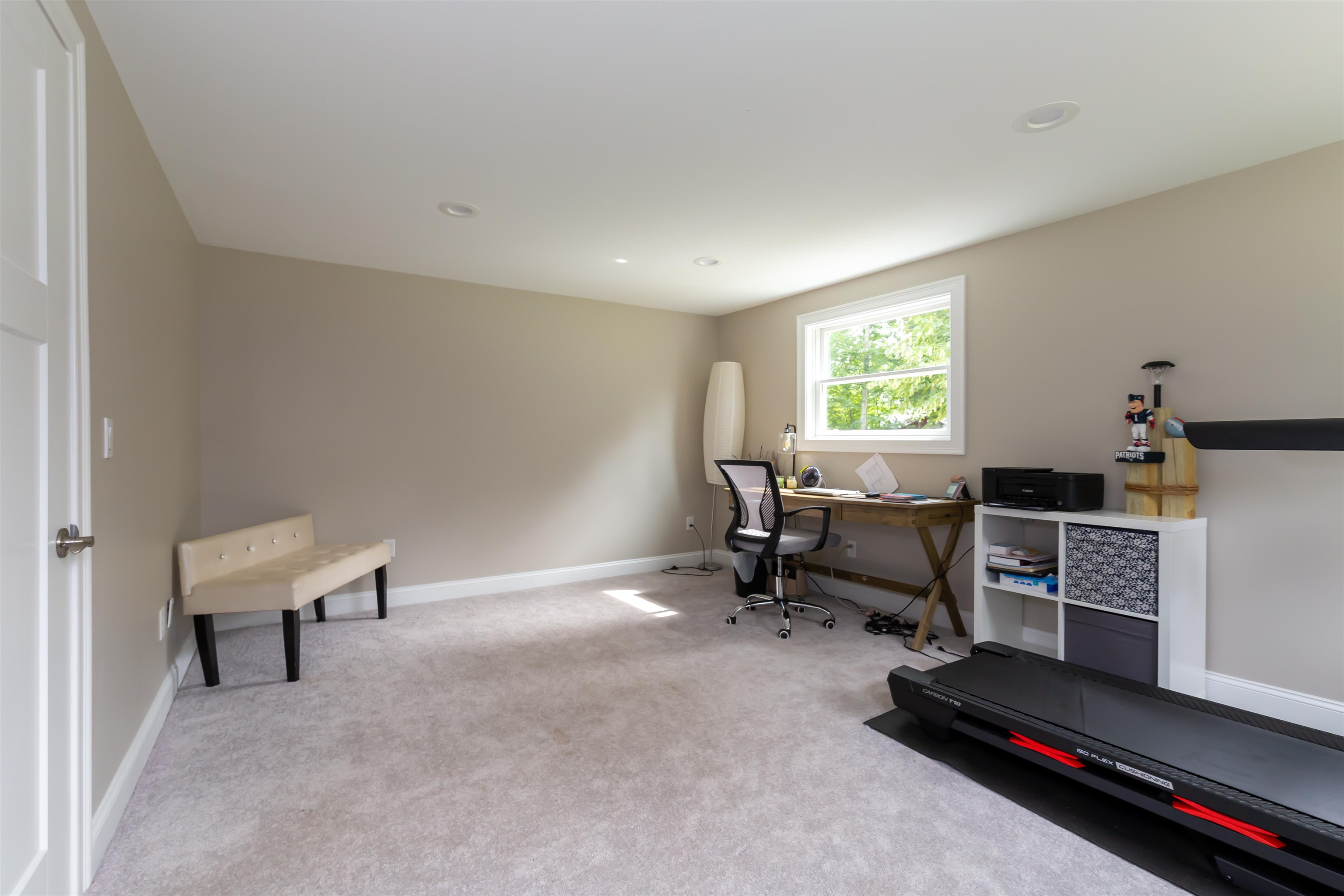 102 Seaverns Bridge Road Merrimack, NH 03054 - Photo 14 of 40 Gallery Image 14