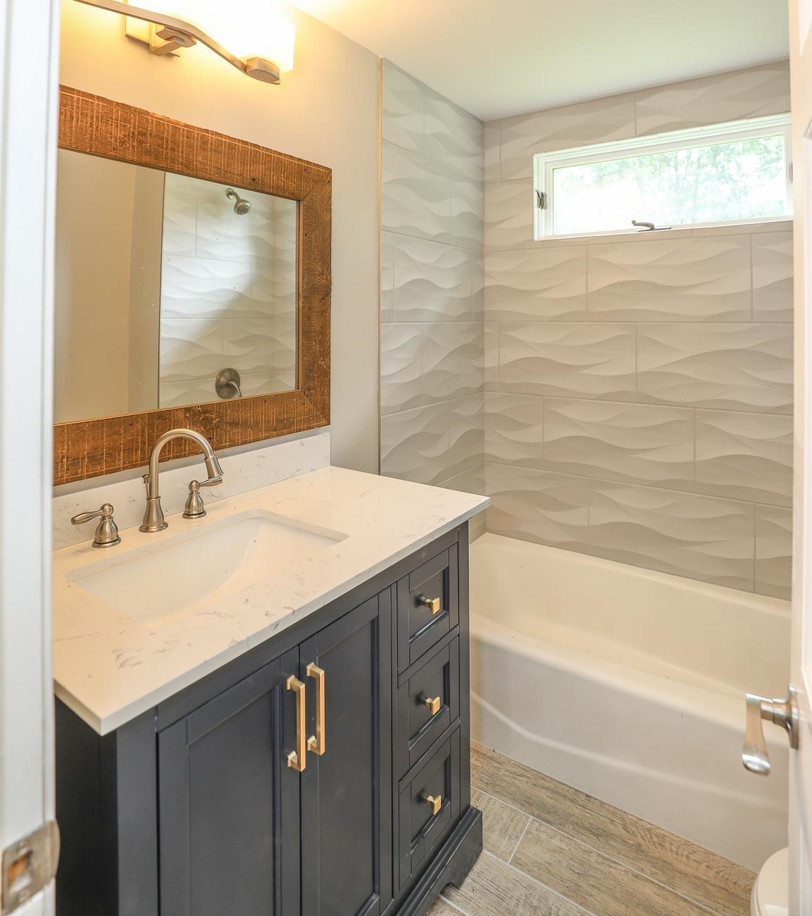 102 Seaverns Bridge Road Merrimack, NH 03054 - Photo 17 of 40 Gallery Image 17