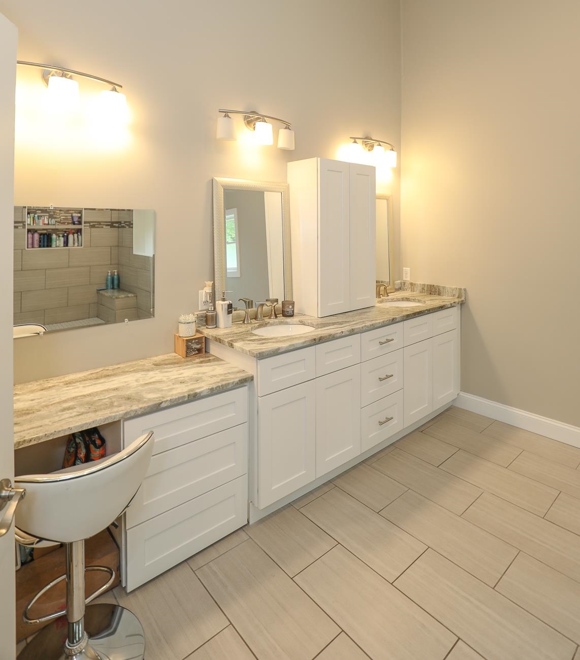 102 Seaverns Bridge Road Merrimack, NH 03054 - Photo 23 of 40 Gallery Image 23