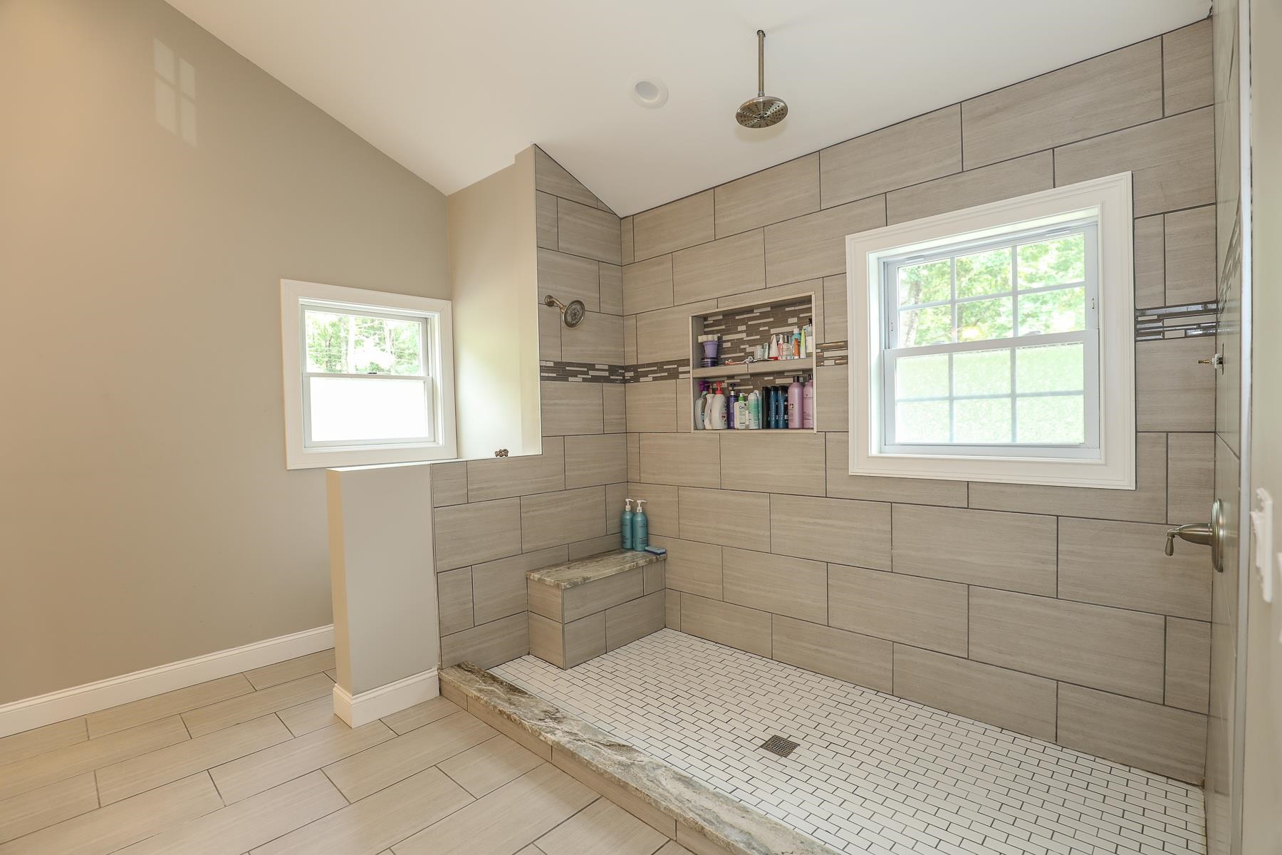 102 Seaverns Bridge Road Merrimack, NH 03054 - Photo 24 of 40 Gallery Image 24
