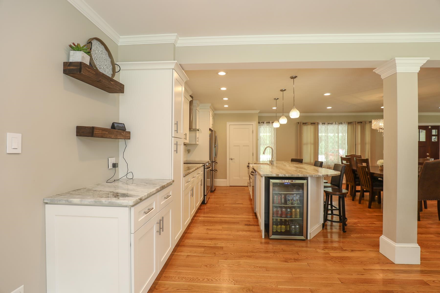 102 Seaverns Bridge Road Merrimack, NH 03054 - Photo 5 of 40 Gallery Image 5
