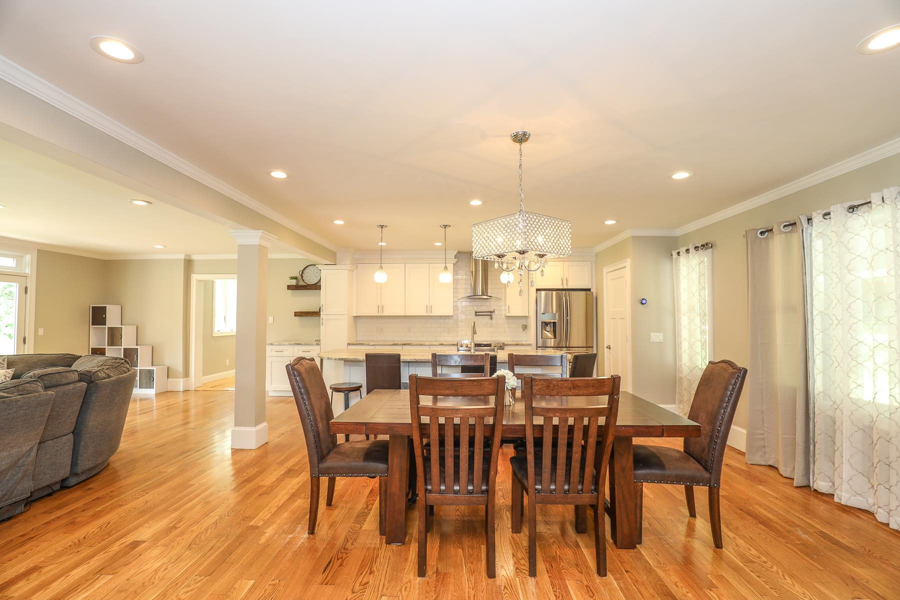 102 Seaverns Bridge Road Merrimack, NH 03054 - Photo 6 of 40 Gallery Image 6