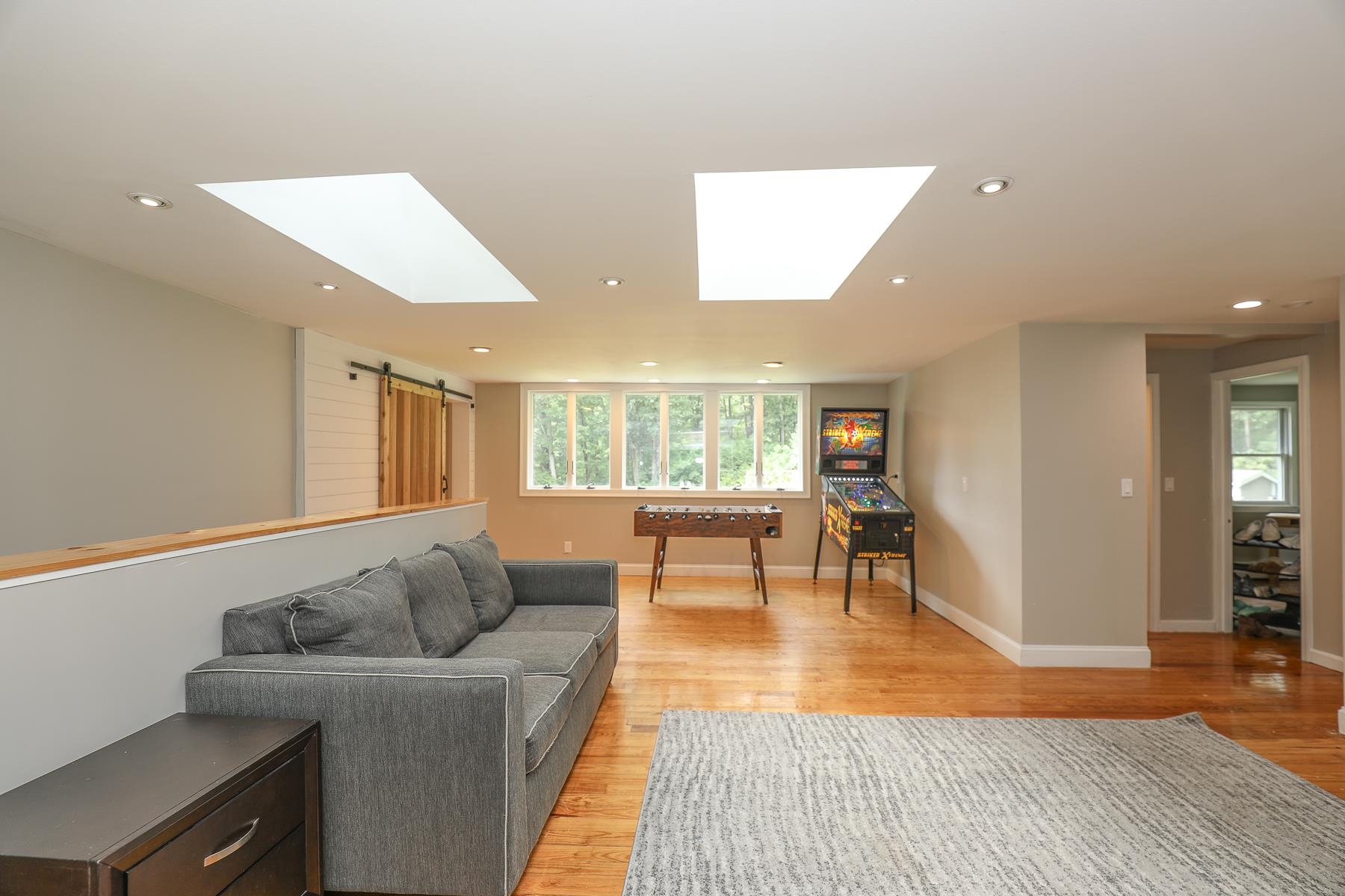 102 Seaverns Bridge Road Merrimack, NH 03054 - Photo 10 of 40 Gallery Image 10