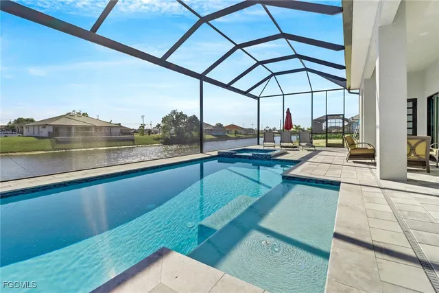 $830,000 | 104 Northeast 6th Street, Cape Coral, FL 33909