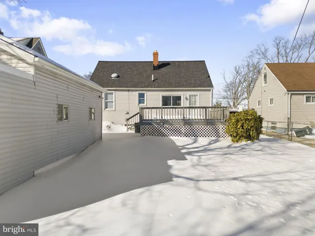 $315,000 | 8105 Hillendale Road, Baltimore, MD 21234