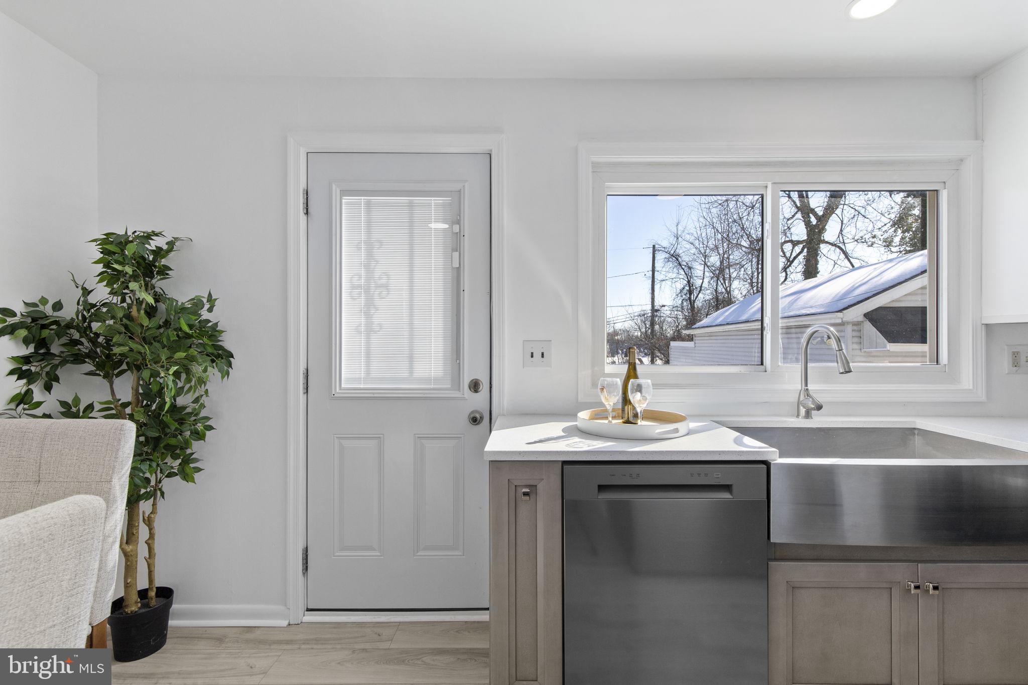 8105 Hillendale Road Baltimore, MD 21234 - Photo 9 of 39 a bathroom with a sink and a mirror