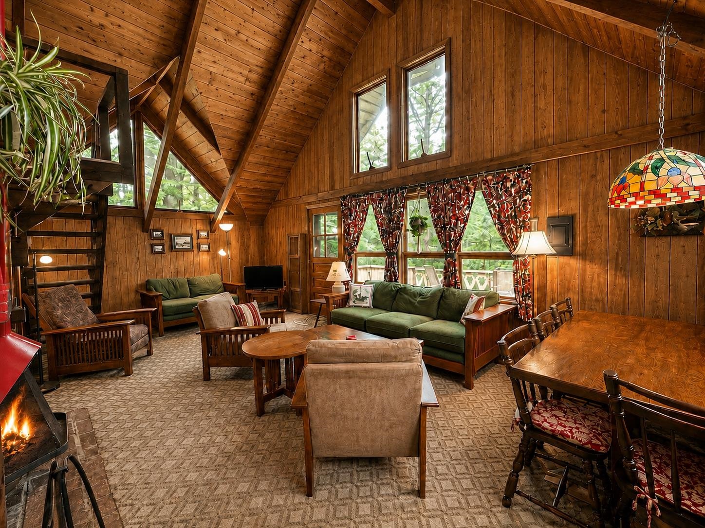 22 Ives Road Wilmington, VT 05363 - Photo 4 of 24 Gallery Image 4