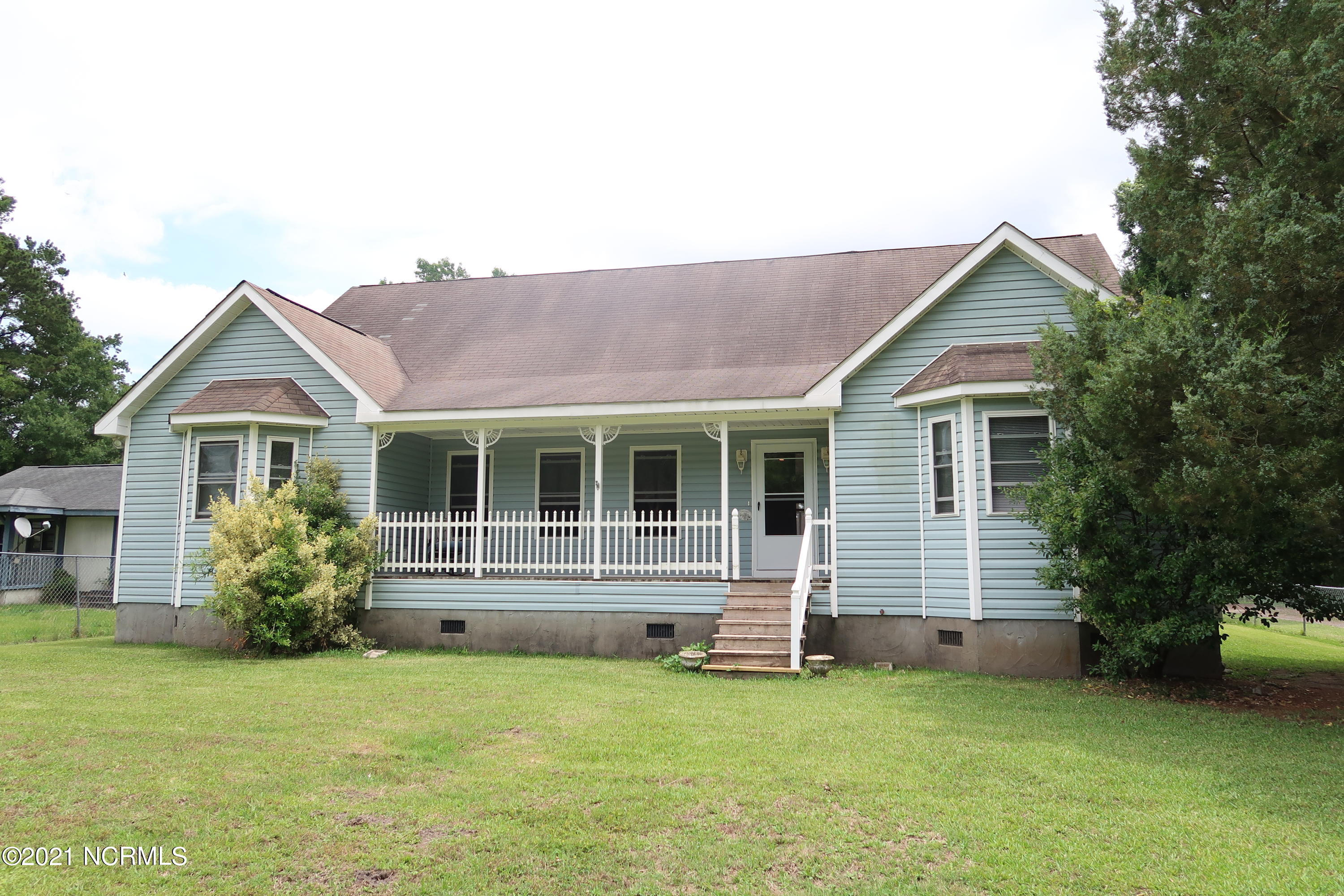 413 East Grantham Road New Bern, NC 28560 - Photo 1 of 56 IMG_0719