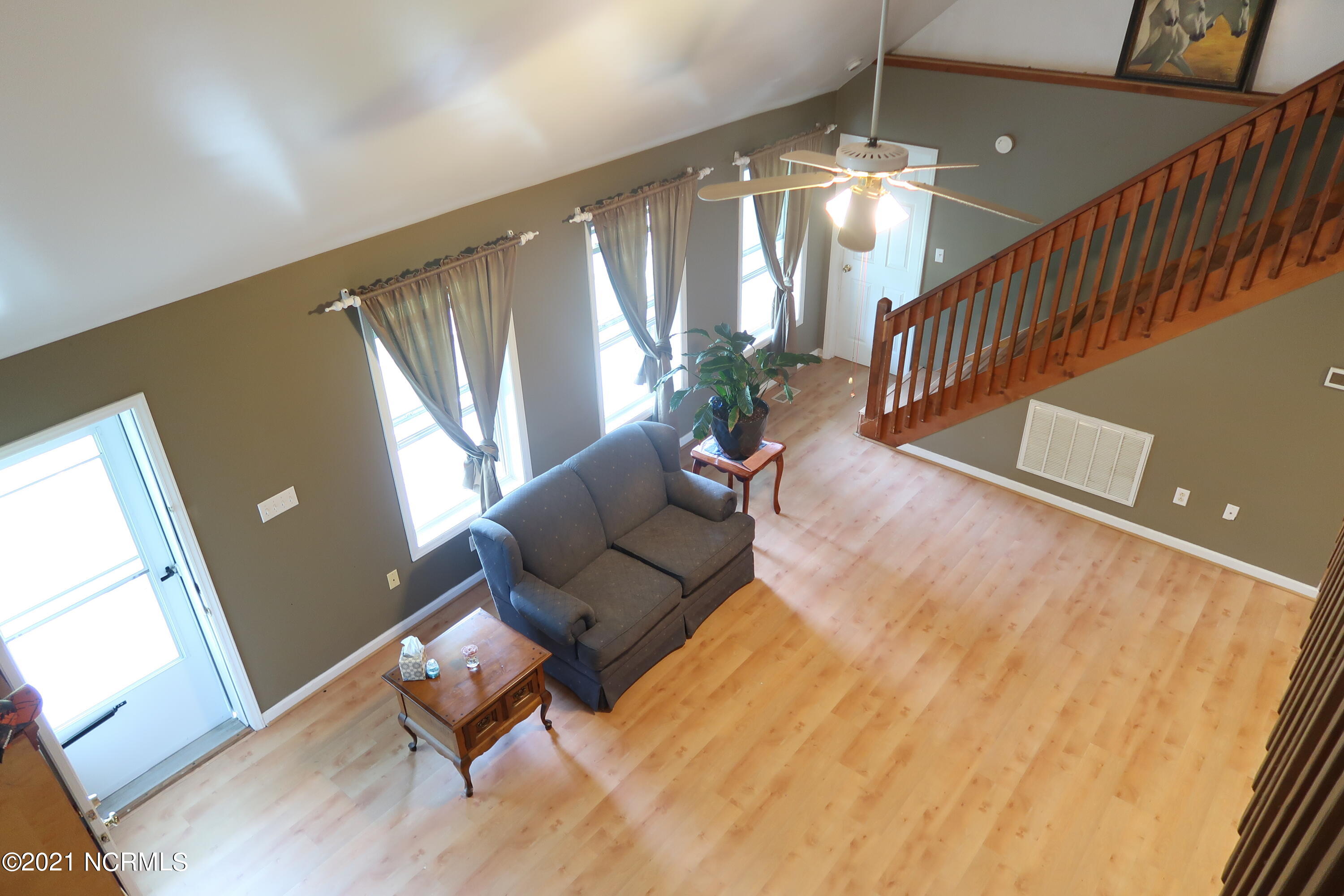 413 East Grantham Road New Bern, NC 28560 - Photo 23 of 56 looking down on living room