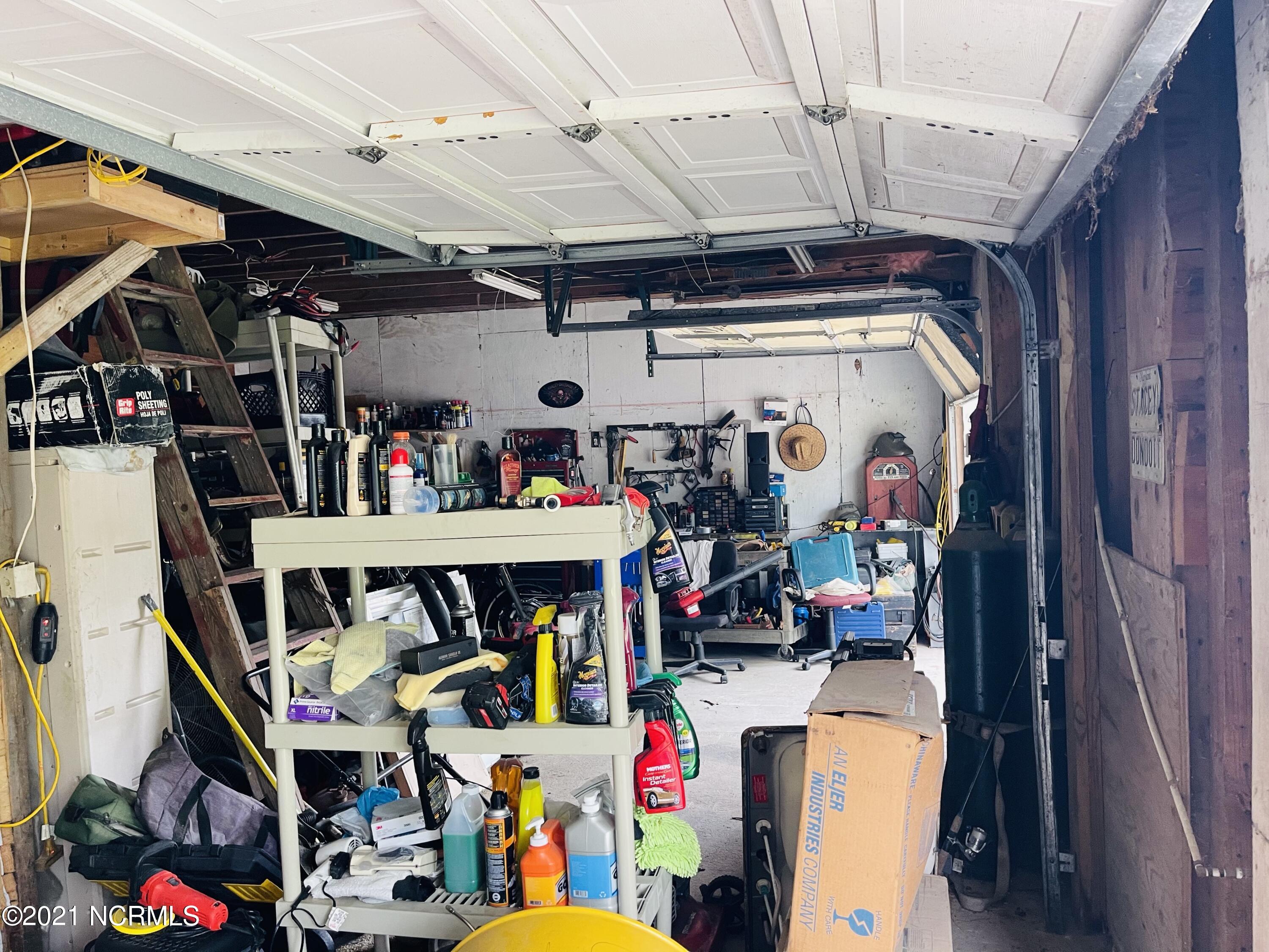 413 East Grantham Road New Bern, NC 28560 - Photo 55 of 56 garage pic 3