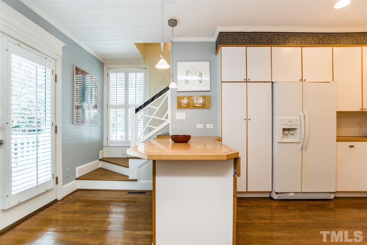 3024 Hope Valley Road Durham, NC 27707 - Photo 7 of 25 Gallery Image 7