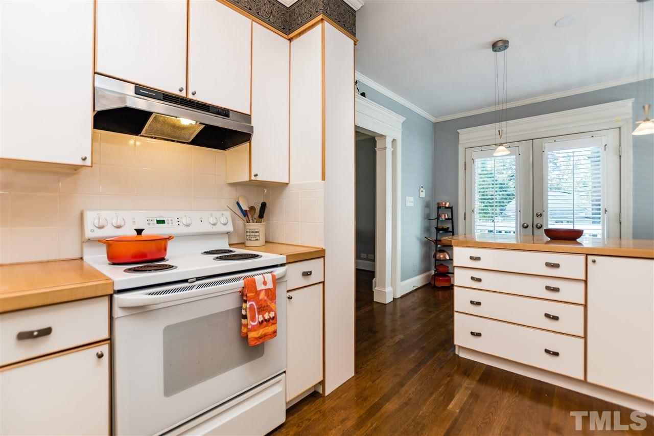 3024 Hope Valley Road Durham, NC 27707 - Photo 8 of 25 Gallery Image 8
