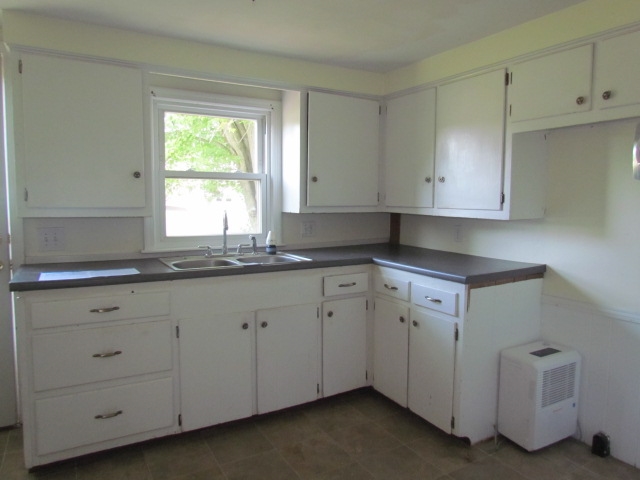 10 River Road Allenstown, NH 03275 - Photo 4 of 22