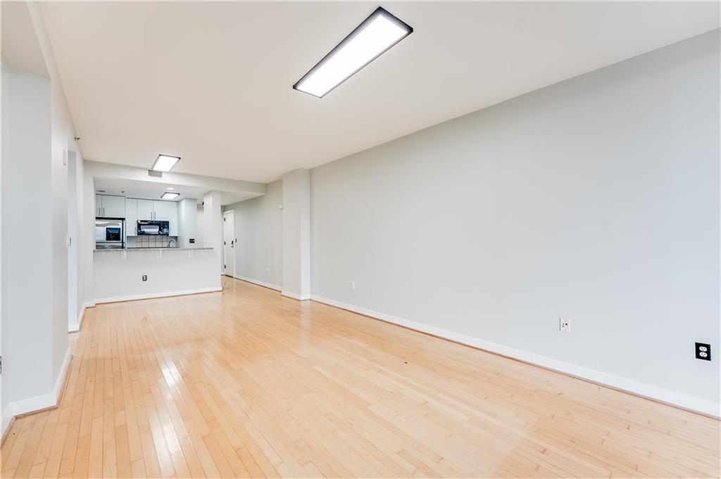3338 Peachtree Road Northeast, Unit 903 Atlanta, GA 30326 - Photo 3 of 24