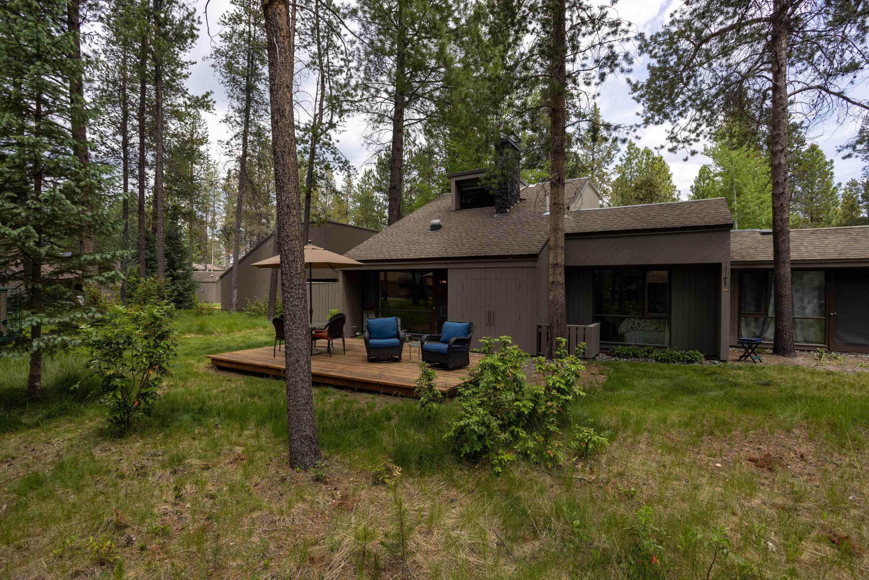 57208 Island Road, Unit 8 Sunriver, OR 97707 - Photo 21 of 29 8 Meadow House Lane-23 - Copy