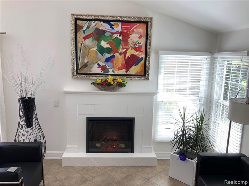 1600 Colony Drive Rochester Hills, MI 48307 - Photo 17 of 34