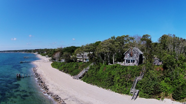 47 Harbor View Road Vineyard Haven, MA 02568 - Photo 1 of 26 Gallery Image 1