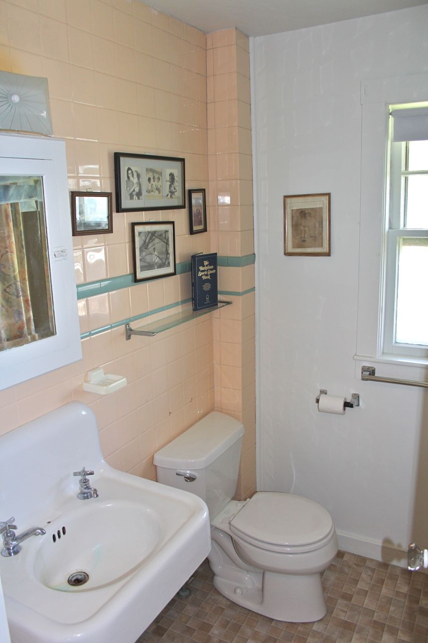 47 Harbor View Road Vineyard Haven, MA 02568 - Photo 10 of 26 Gallery Image 10