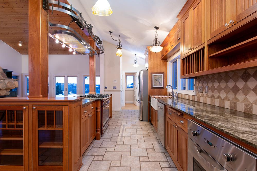11608 South Baltimore Road Spokane, WA 99223 - Photo 6 of 20 Gallery Image 6