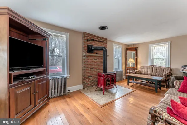 $750,000 | 30 Lime Kiln Drive, Andreas, PA 18211