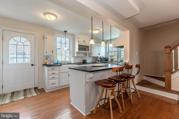 $750,000 | 30 Lime Kiln Drive, Andreas, PA 18211