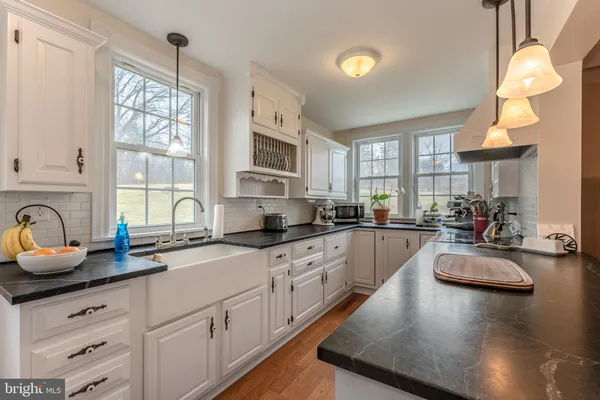 $750,000 | 30 Lime Kiln Drive, Andreas, PA 18211