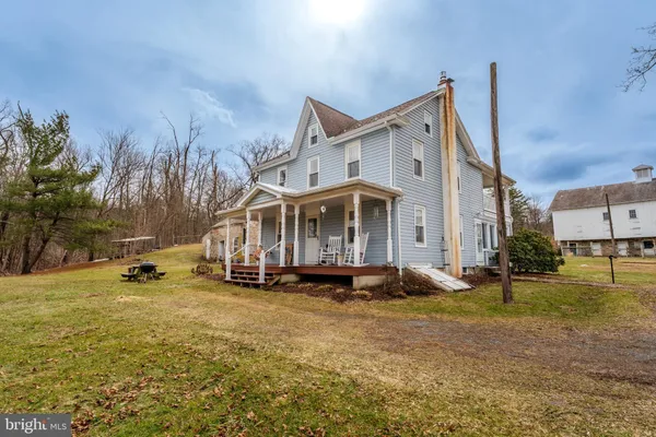 $750,000 | 30 Lime Kiln Drive, Andreas, PA 18211