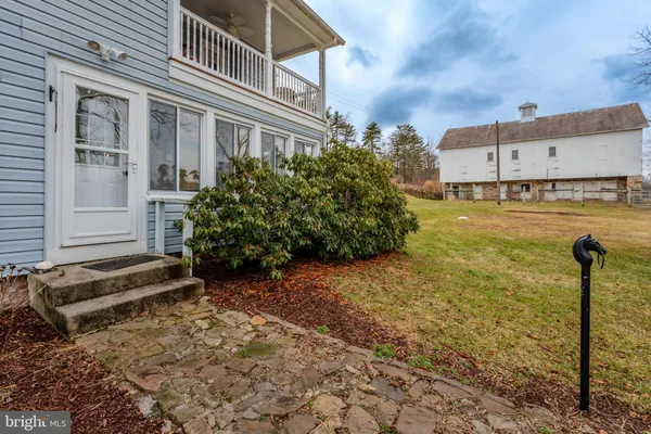 $750,000 | 30 Lime Kiln Drive, Andreas, PA 18211