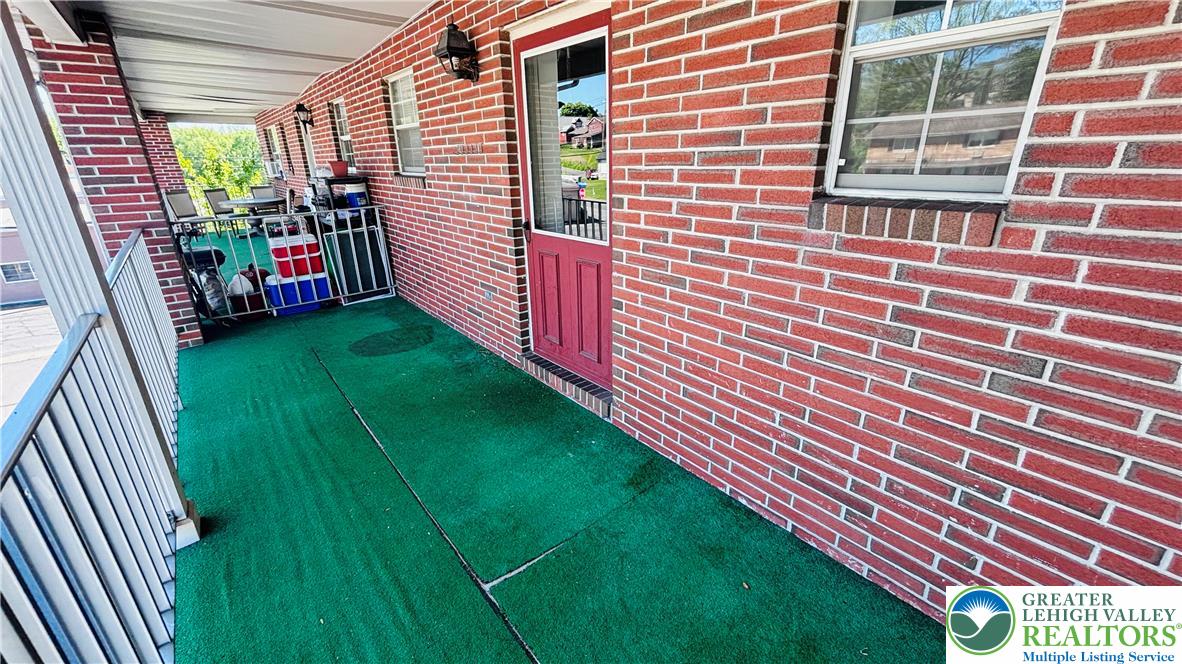 2027 Willow Park Road, Unit 2 Bethlehem, PA 18020 - Photo 14 of 16