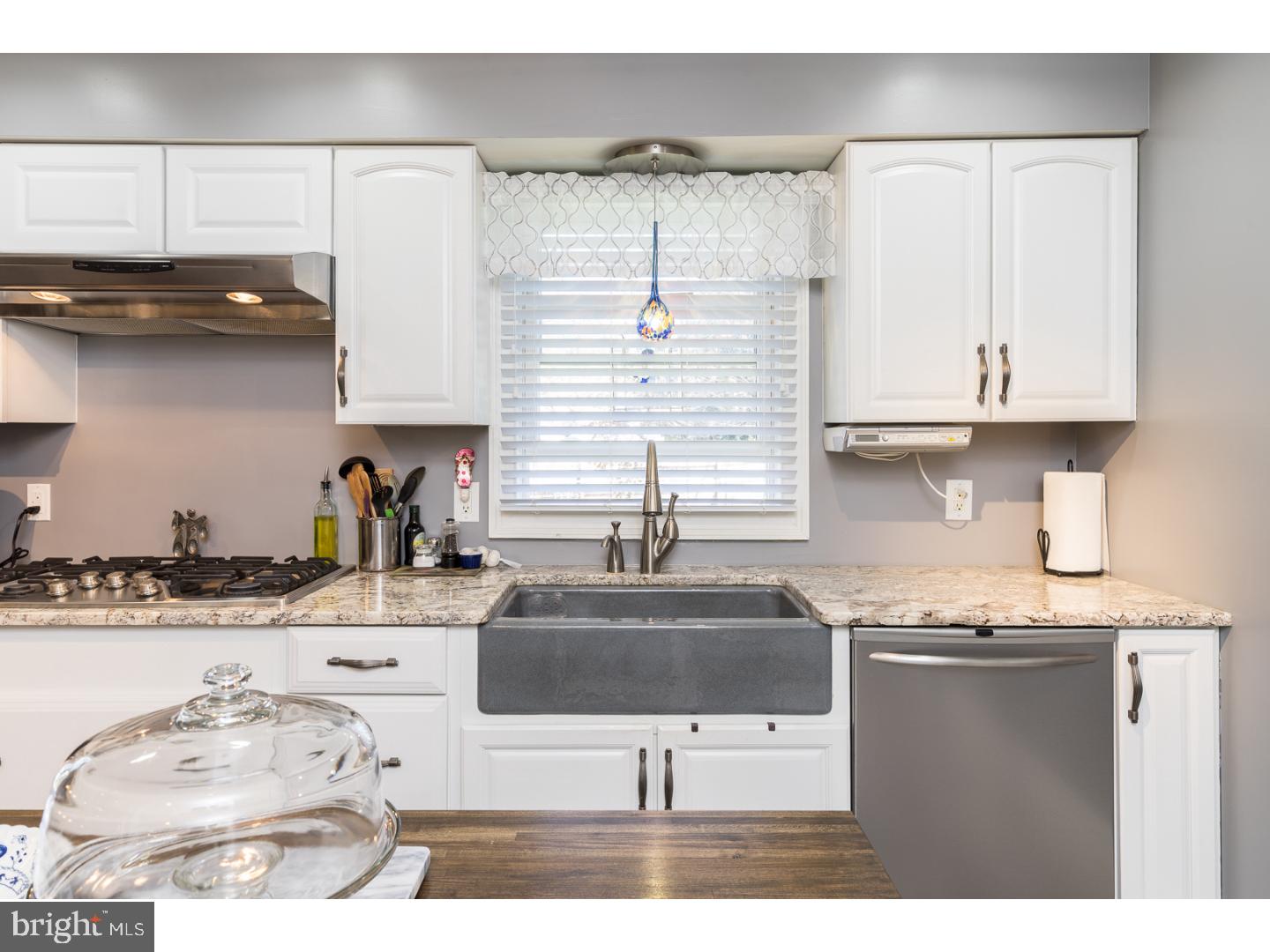 26 Stamford Road Hamilton, NJ 08619 - Photo 9 of 25