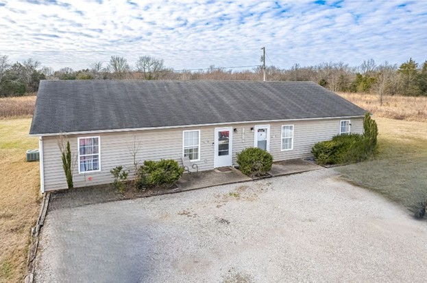 1916 Word Road Lewisburg, TN 37091 - Photo 1 of 69 front view of a house with a yard