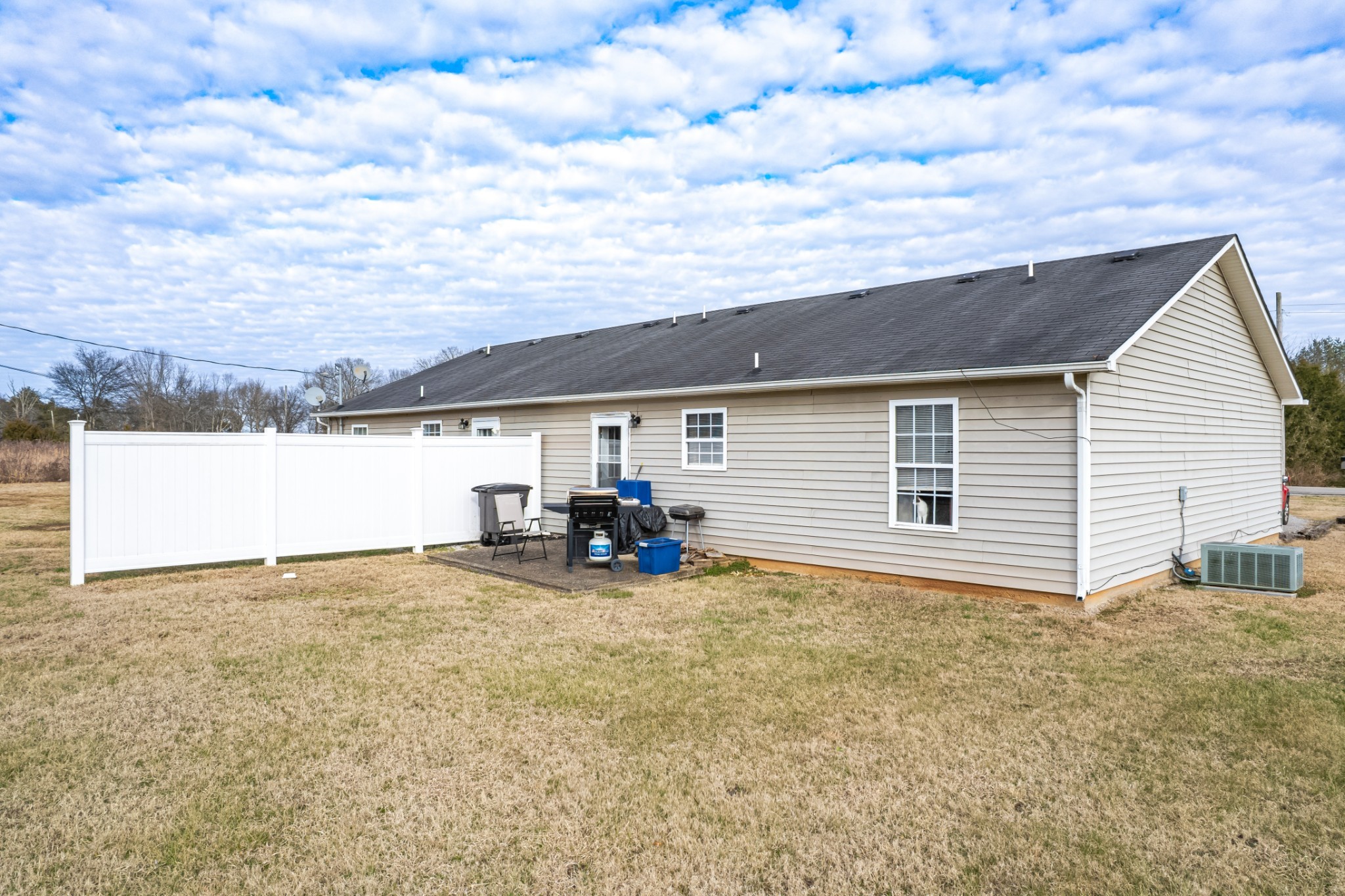 1916 Word Road Lewisburg, TN 37091 - Photo 31 of 69 a view of a house with backyard and sitting area