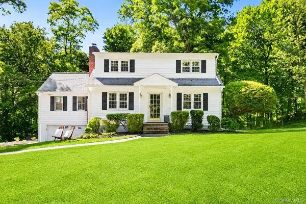 $1,100,000 | 88 Ridgeview Drive, Pleasantville, NY 10570