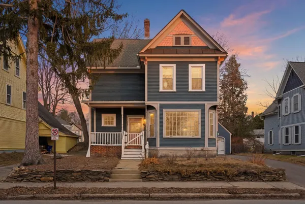 $575,000 | 935 Union Street, Manchester, NH 03104