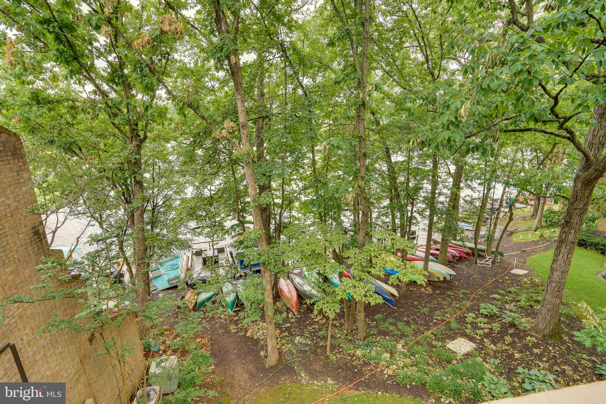 11112 Harbor Court Reston, VA 20191 - Photo 34 of 35