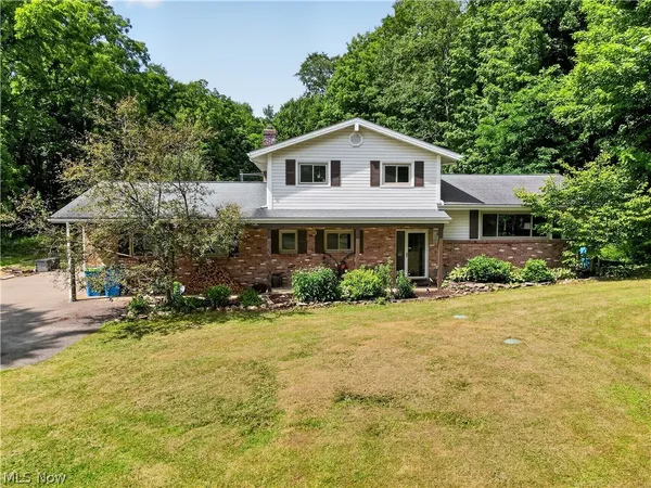 $400,000 | 10270 Music Street, Novelty, OH 44072