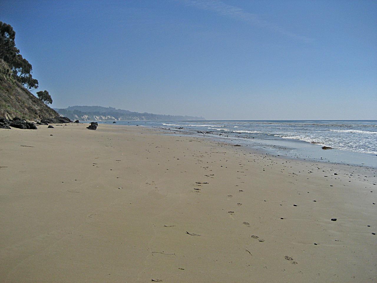 5320 Dorwin Lane Santa Barbara, CA 93111 - Photo 10 of 19 a view of beach and beach