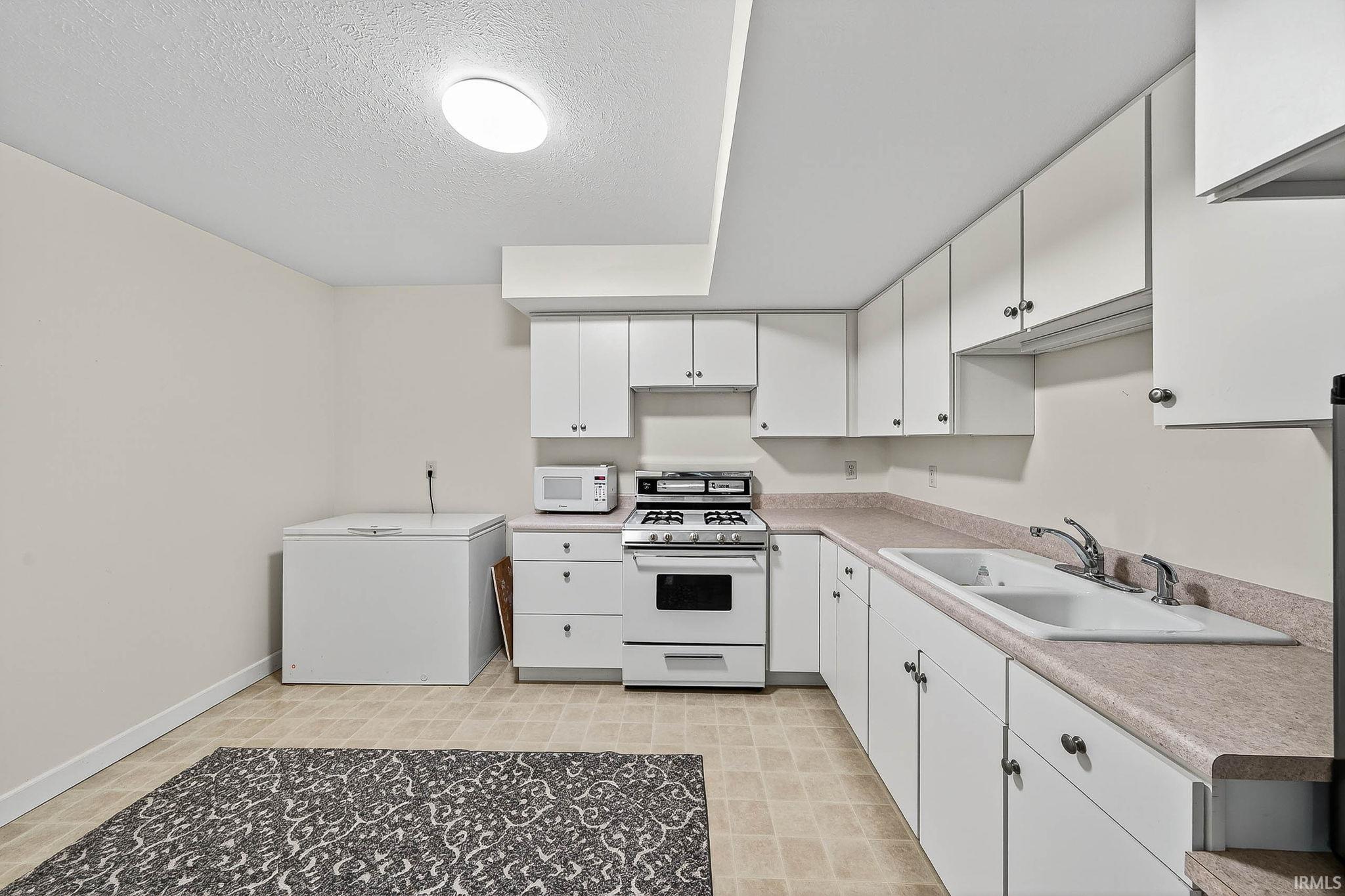 50975 Cobus Ridge Lane Granger, IN 46530 - Photo 18 of 36