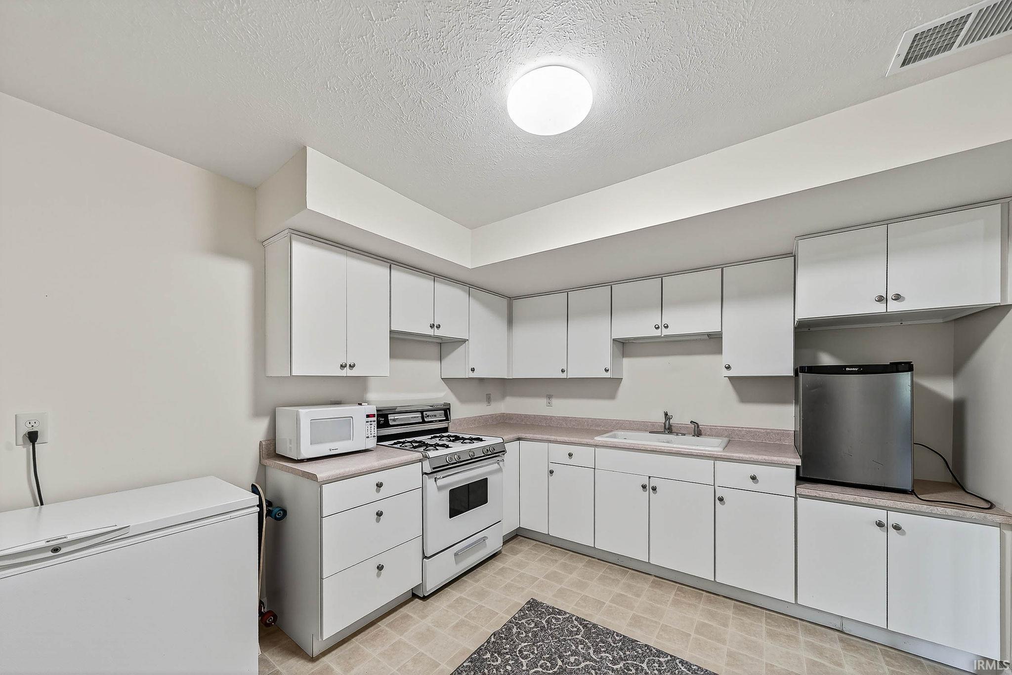 50975 Cobus Ridge Lane Granger, IN 46530 - Photo 19 of 36