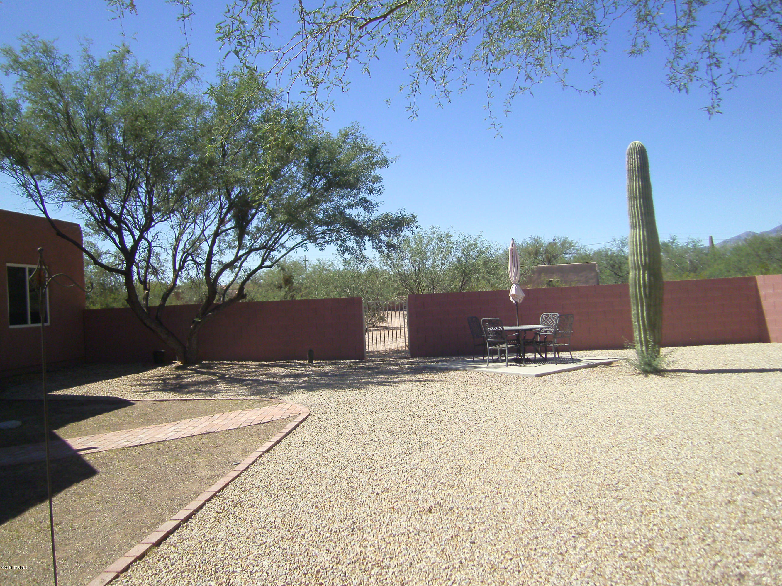 11561 East Tanque Verde Road Tucson, AZ 85749 - Photo 31 of 33