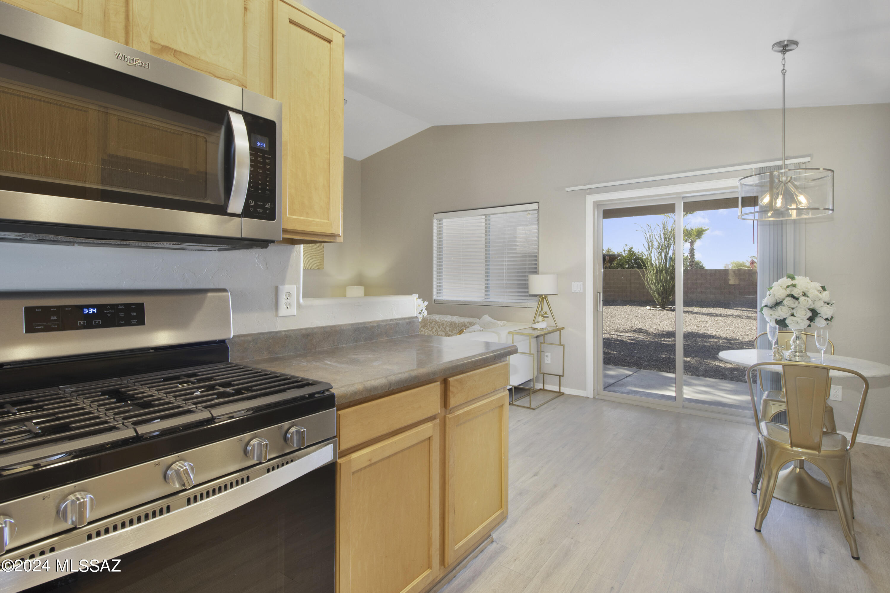 7630 South Meadow Spring Way Tucson, AZ 85747 - Photo 12 of 30