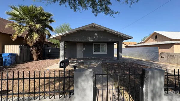 $1,000 | 126 North 10th Avenue, Unit 1, Phoenix, AZ 85007