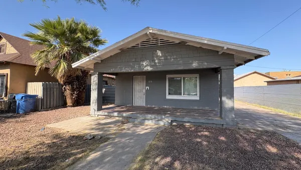 $1,000 | 126 North 10th Avenue, Unit 1, Phoenix, AZ 85007