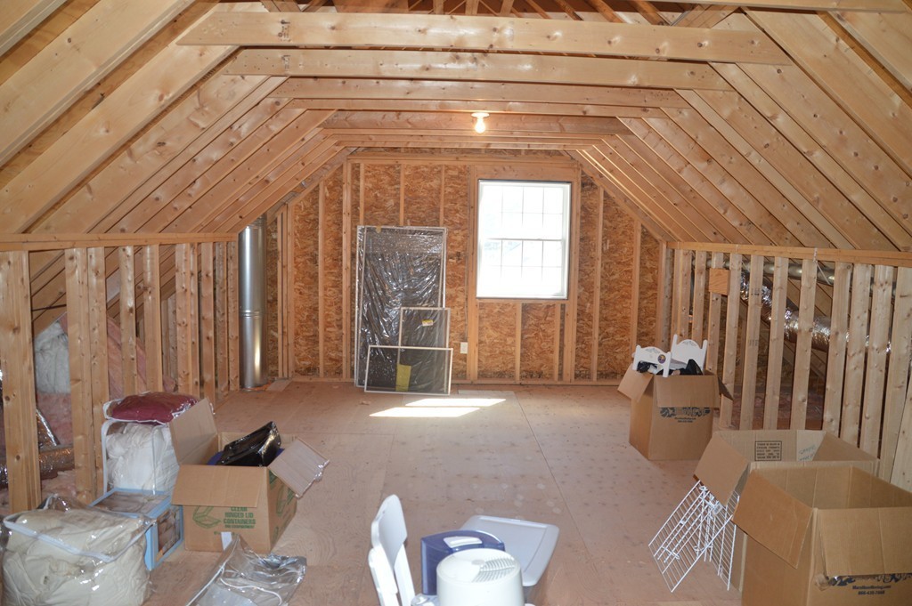 16 Mayflower Road Needham, MA 02492 - Photo 17 of 19