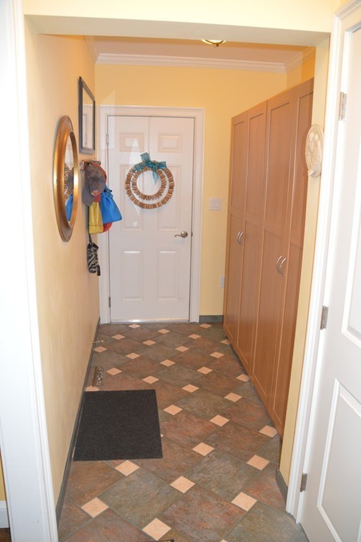 16 Mayflower Road Needham, MA 02492 - Photo 8 of 19