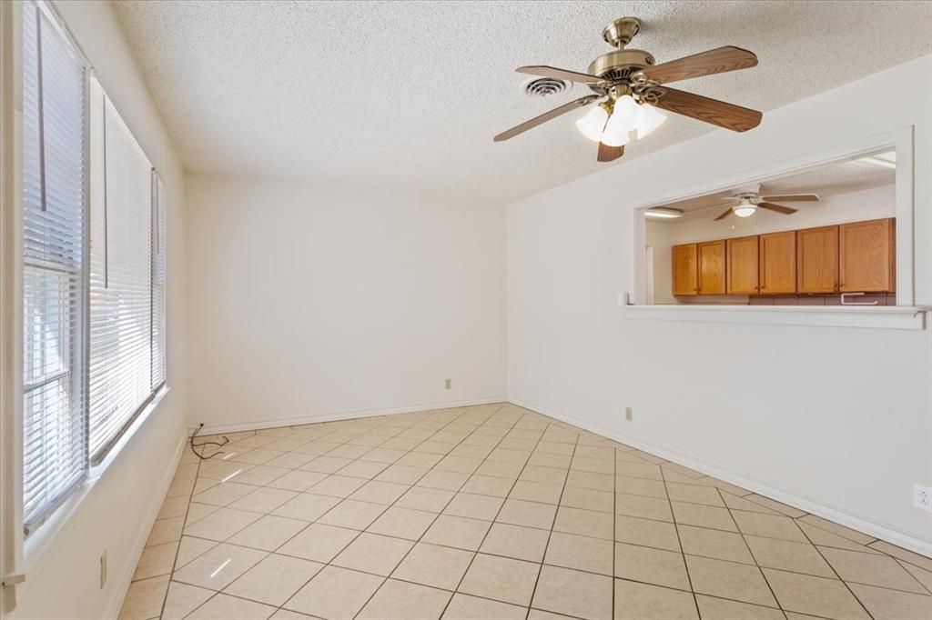 2424 South 26th Street Waco, TX 76706 - Photo 7 of 25 a view of an empty room