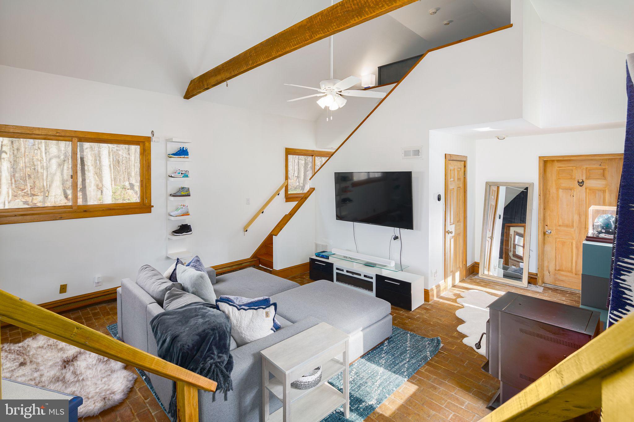 2715 Township Road Riegelsville, PA 18077 - Photo 12 of 50