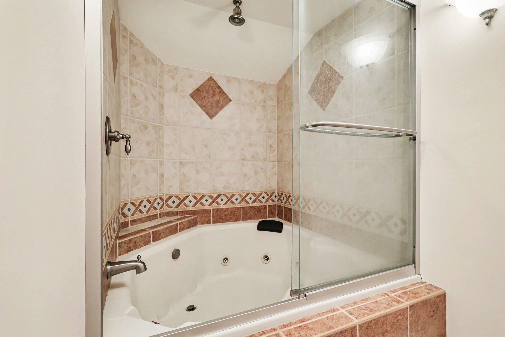 58881 Yeatter Road Colon, MI 49040 - Photo 7 of 43 020_file_6382