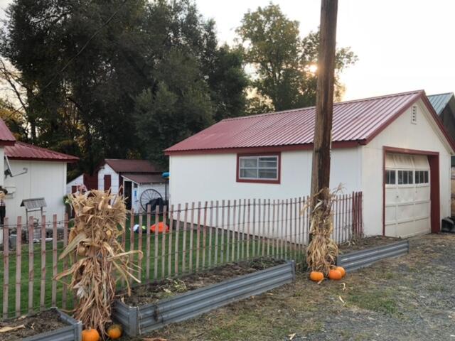 225 South Fork Road Dayville, OR 97825 - Photo 18 of 23 IMG_3668