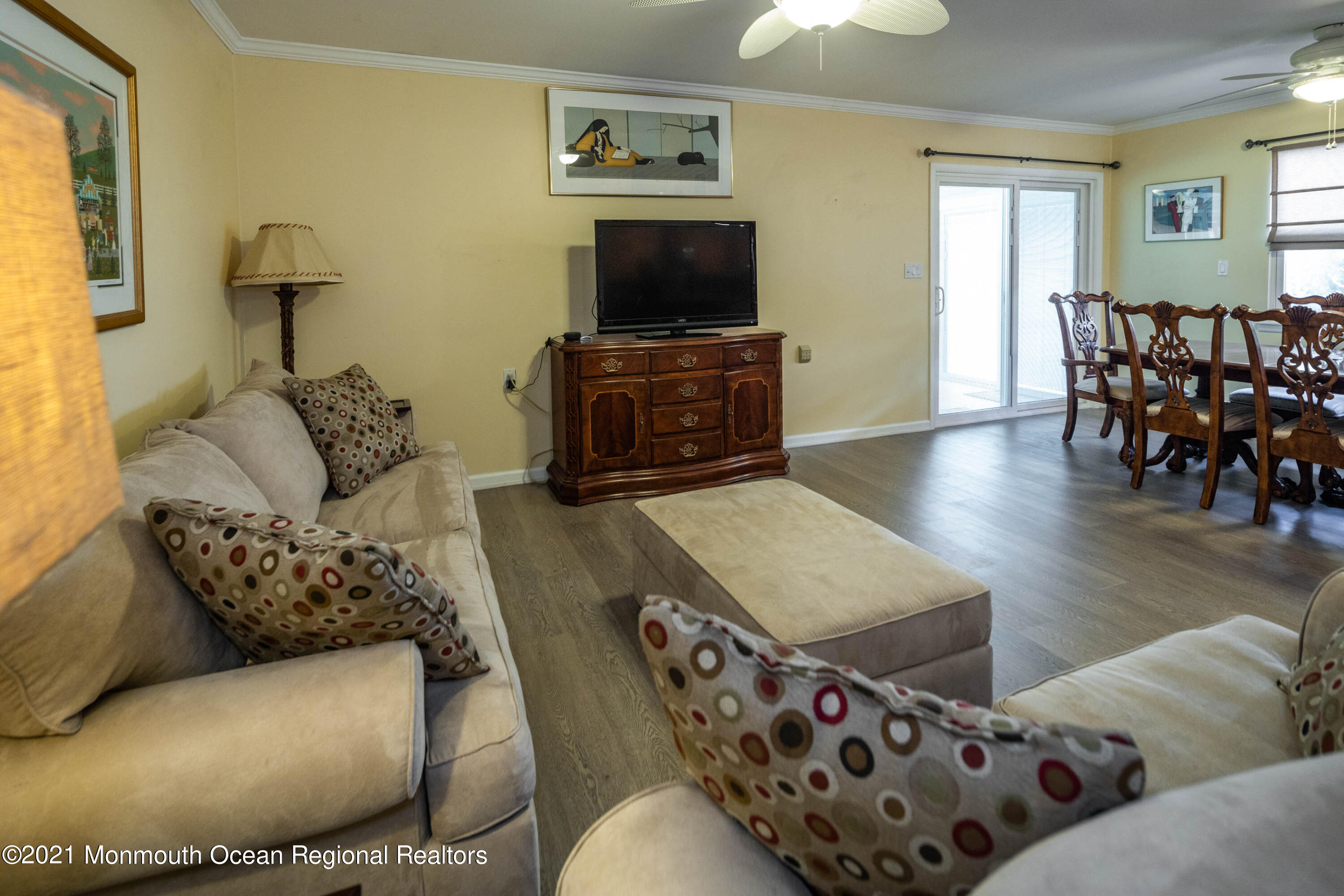 9 Keats Road Brick, NJ 08724 - Photo 11 of 30 08_Living Room-4